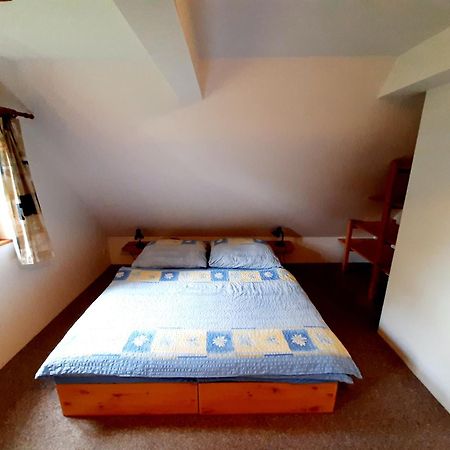 Apartman Roubenka Vsemily Jetřichovice Dış mekan fotoğraf
