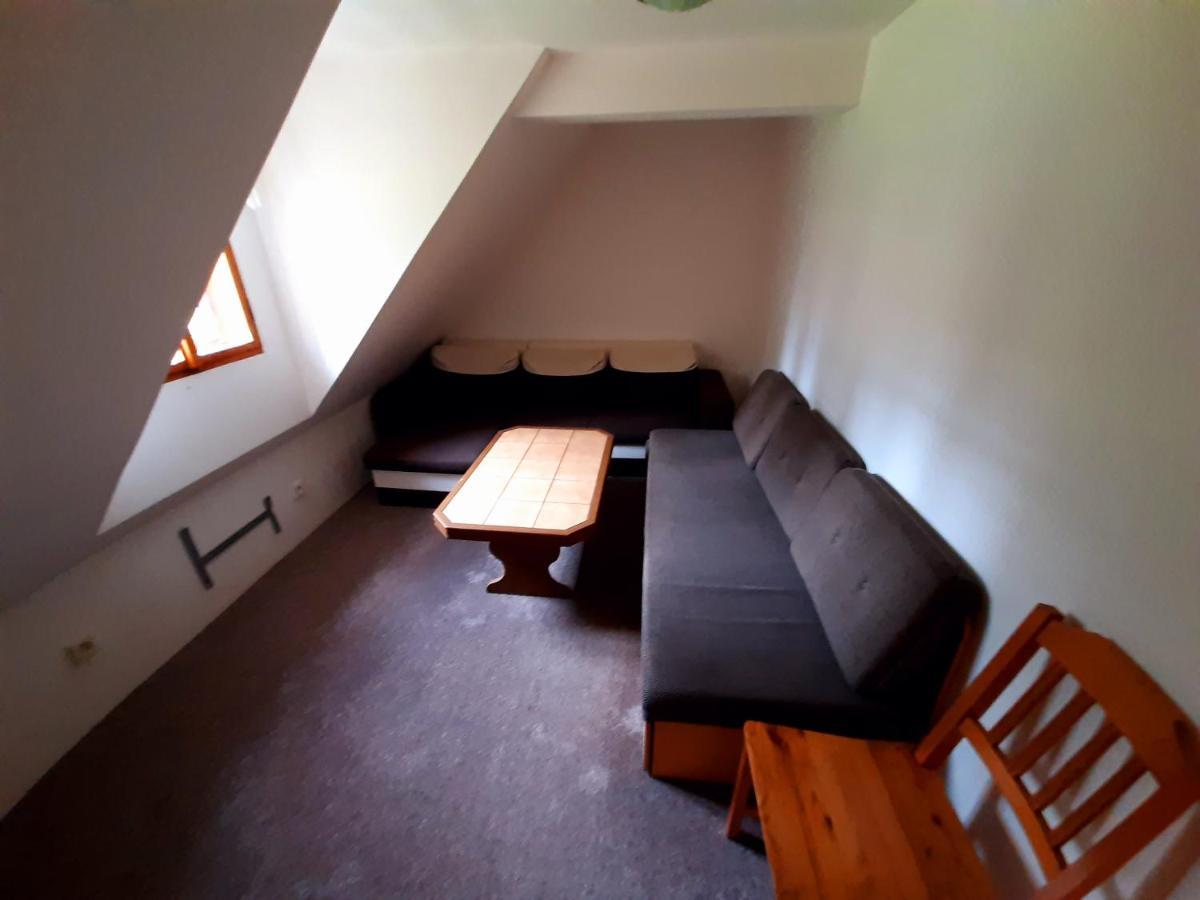 Apartman Roubenka Vsemily Jetřichovice Dış mekan fotoğraf